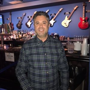 Men’s and women’s fashion, accessories, gadgets